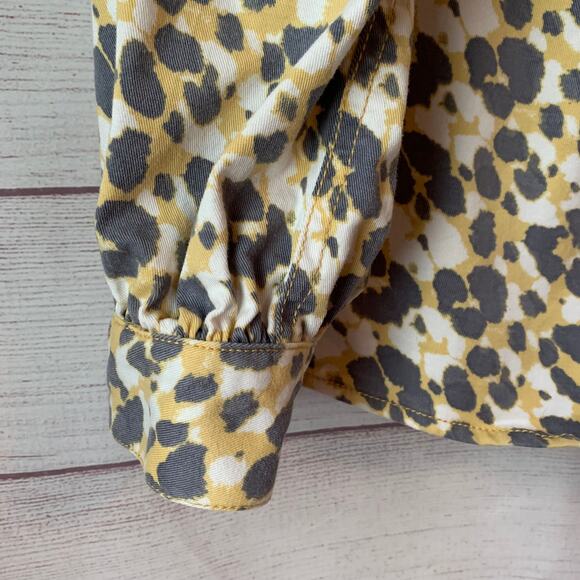 Cabi Providence Shirt Jacket Yellow Gray Leopard Print Safari Shacket Size M - Picture 10 of 16